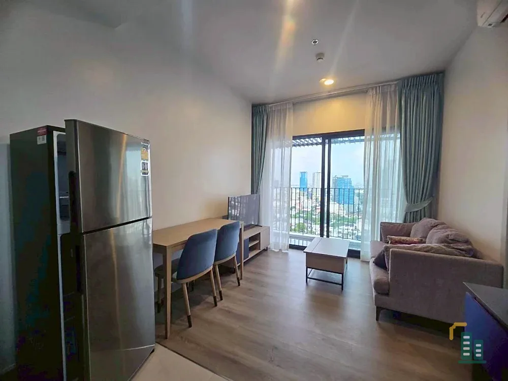 For rent: XT Ekkamai, 25th floor, fully furnished, nice room, reserve now, don't miss out, hurry!