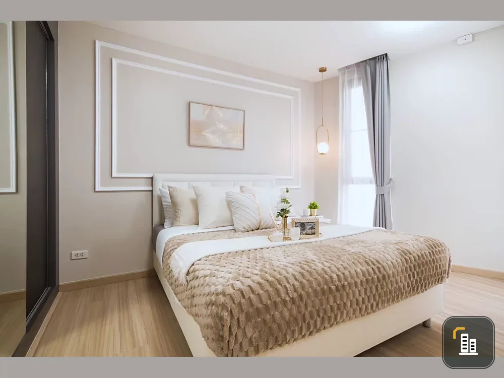 Condo for sale in Pela Wutthakat. Beautifully decorated room with a soothing white tone. Affordable price. Come and own it today!