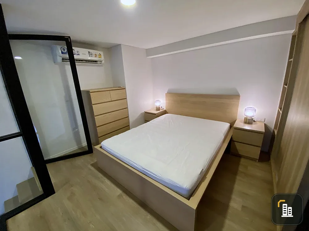 Condo for rent at Siamese Sukhumvit 87, 9th floor. Beautiful room, very livable, great price. Don't miss it!!