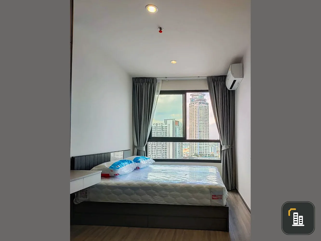Comfortable room for rent in a great location! At Ideo Sukhumvit - Rama 4, 1 Bedroom plus, book now!