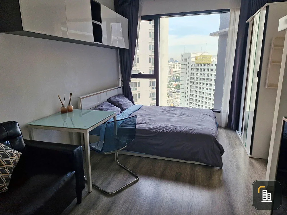 Condo for rent: IDEO Mobi Asoke. Ready to move in. Fully furnished and equipped. Just bring your bags and move in. Don't miss out!