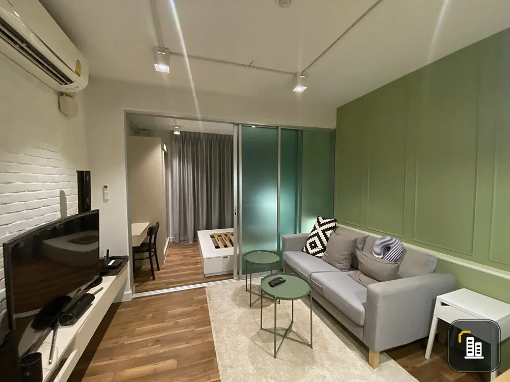 Urgent sale! A space me sukhumvit 77, fully furnished and ready to move in. Come and own it today!