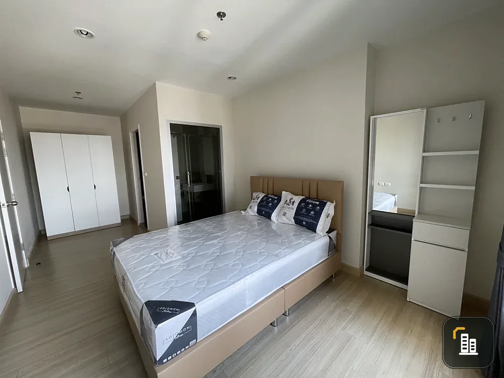 For rent!! Motif Condo Sathorn-Wongwian Yai. Beautiful room, fully furnished, ready to move in. Don't miss it!!