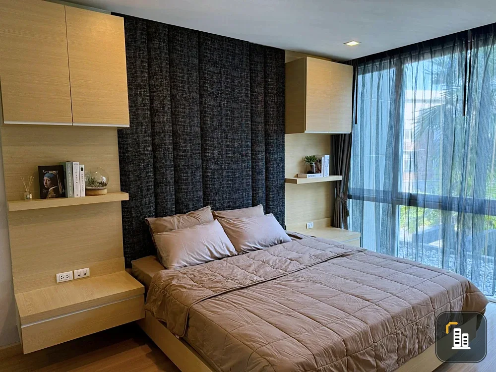 Apus for rent, beautifully decorated room with a cool theme, good location, comes with complete facilities. Reserve now.