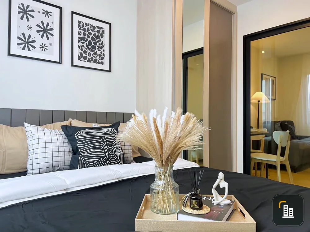 For rent Condo Chewathai Hallmark Lat Phrao-Chokchai 4, Phase 2, 3rd floor, Building D, elegantly decorated room, great price, ready to move in, h