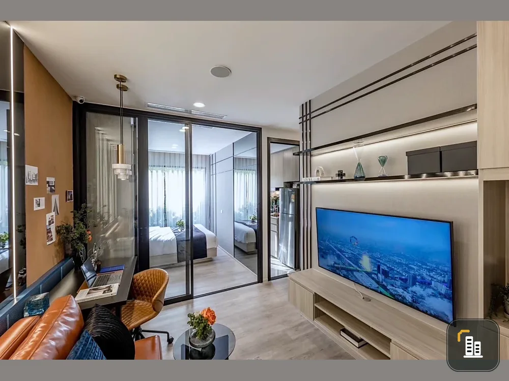 Down payment sale!! Origin Place Bangna, 9th floor, city view. Beautifully decorated, fully furnished, ready to move in. Don't miss out!!