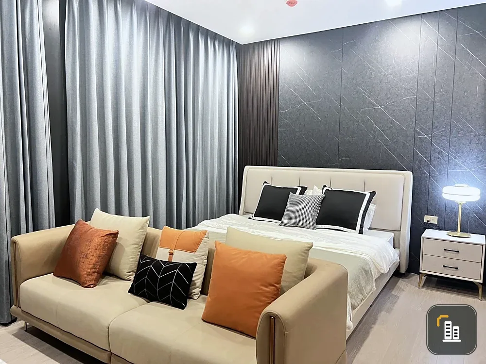 For sale: One 9 Five, high floor, beautiful view (53rd floor), beautifully decorated room, looks good, very livable, hurry and reserve now.