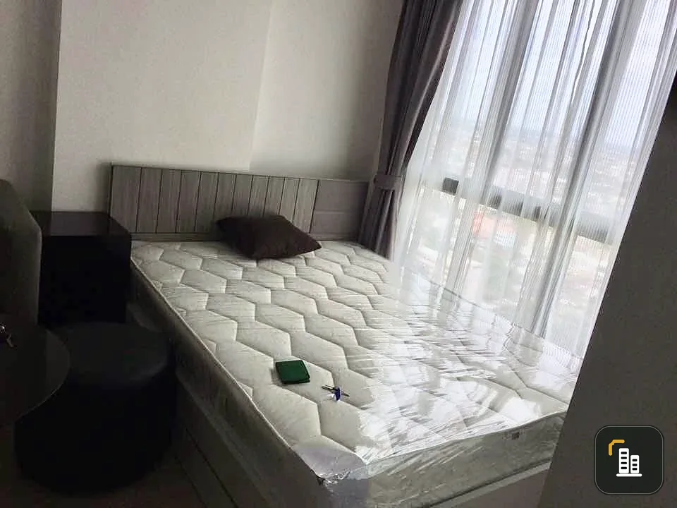 Condo for sale, Ideo Sathorn Thapra, ready to move in, complete facilities, 28th floor, high view, buy now.