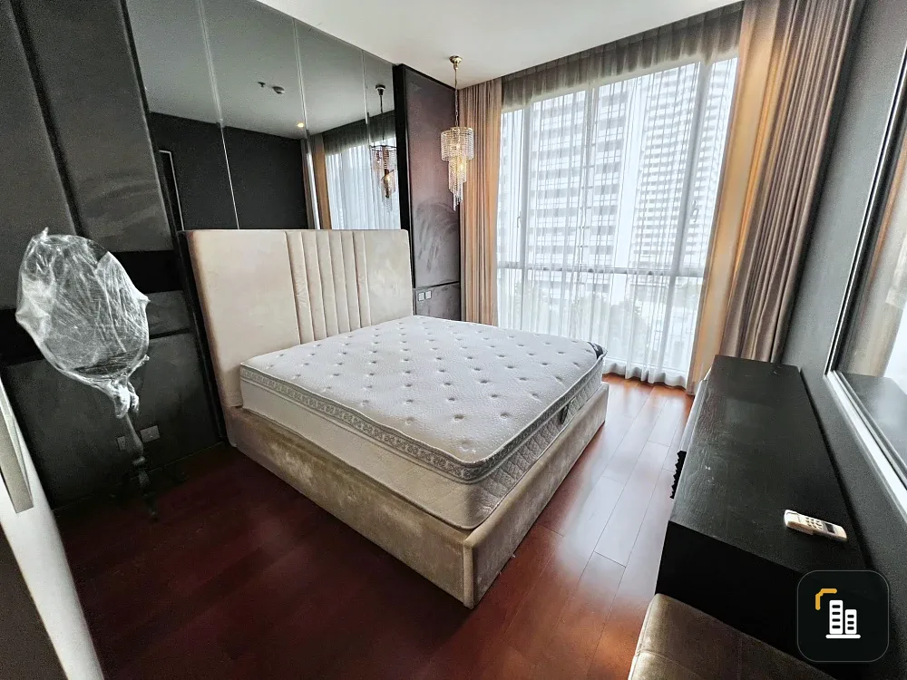 Quattro by Sansiri for sale, two bedrooms, two bathrooms, with excellent built-in decorations. It's so nice to live in. If you don't reserve, it would
