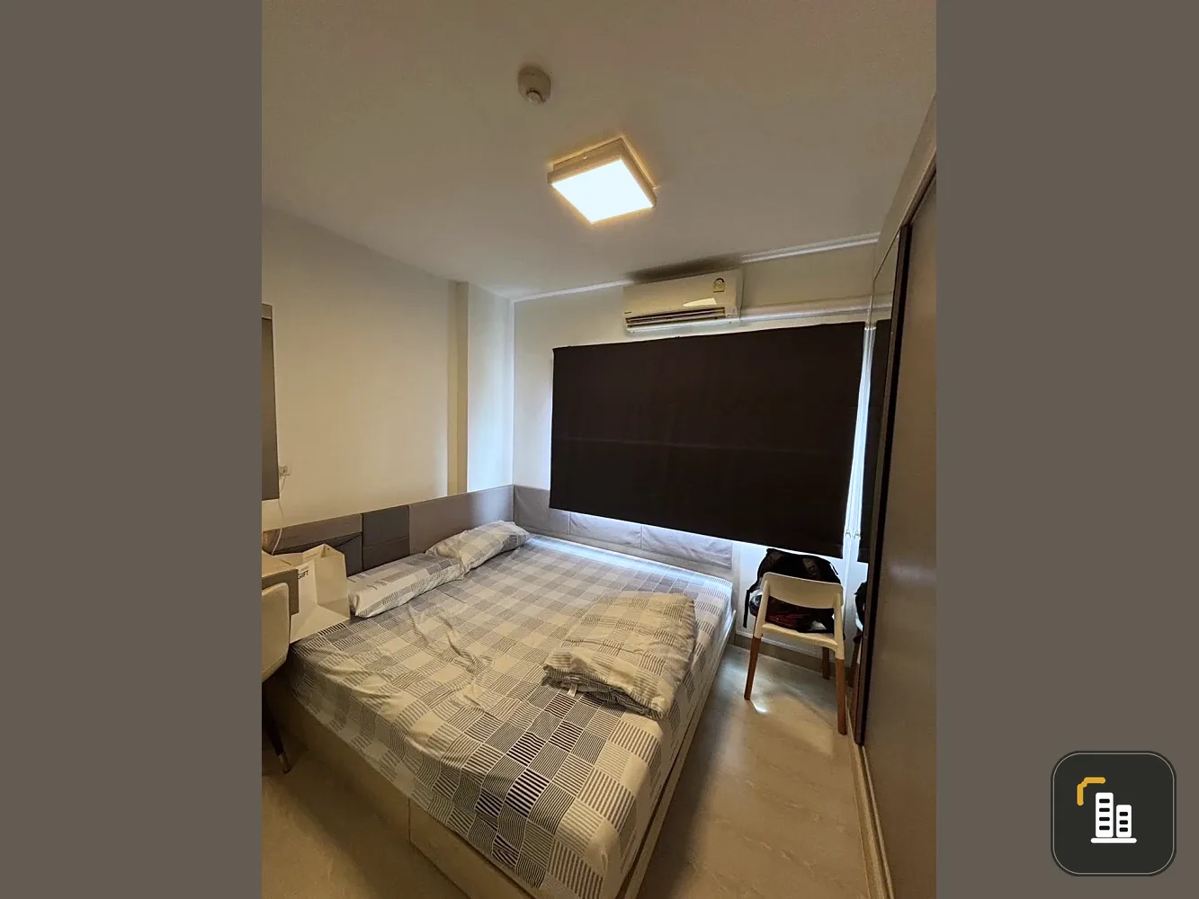 For sale: Niche ID Rama 2-Dao Khanong. Comes with a set of high-quality built-in furniture. Just bring your own and move in.
