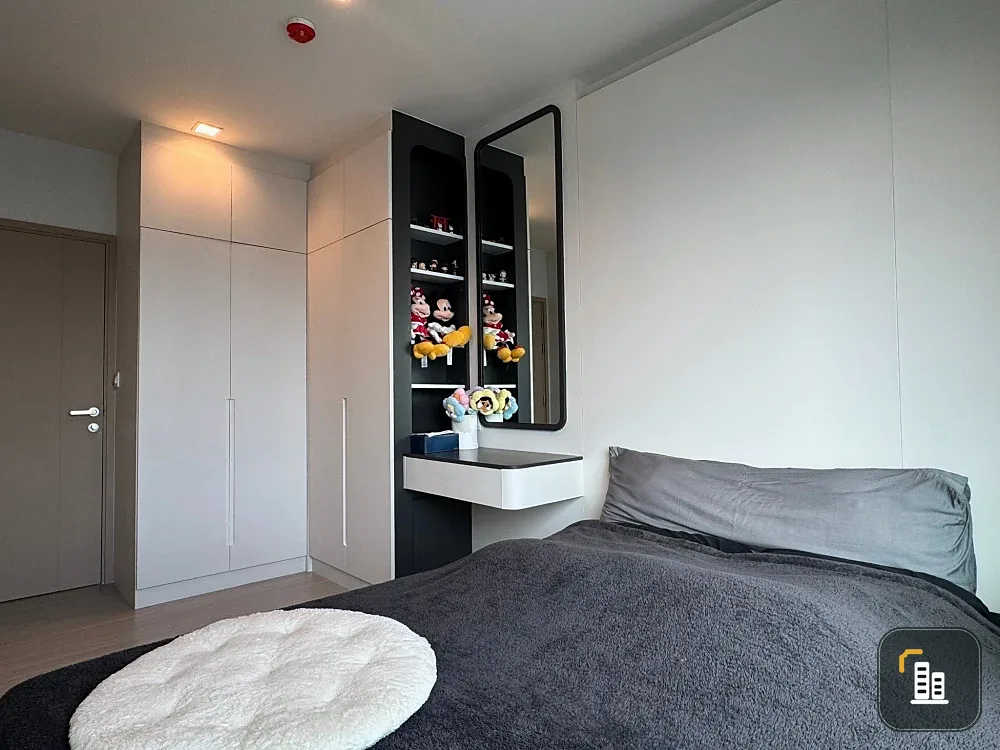 For sale: Life Sathorn-Sierra, 1 bedroom, 1 bathroom, built-in furniture, fully furnished, reserve now!
