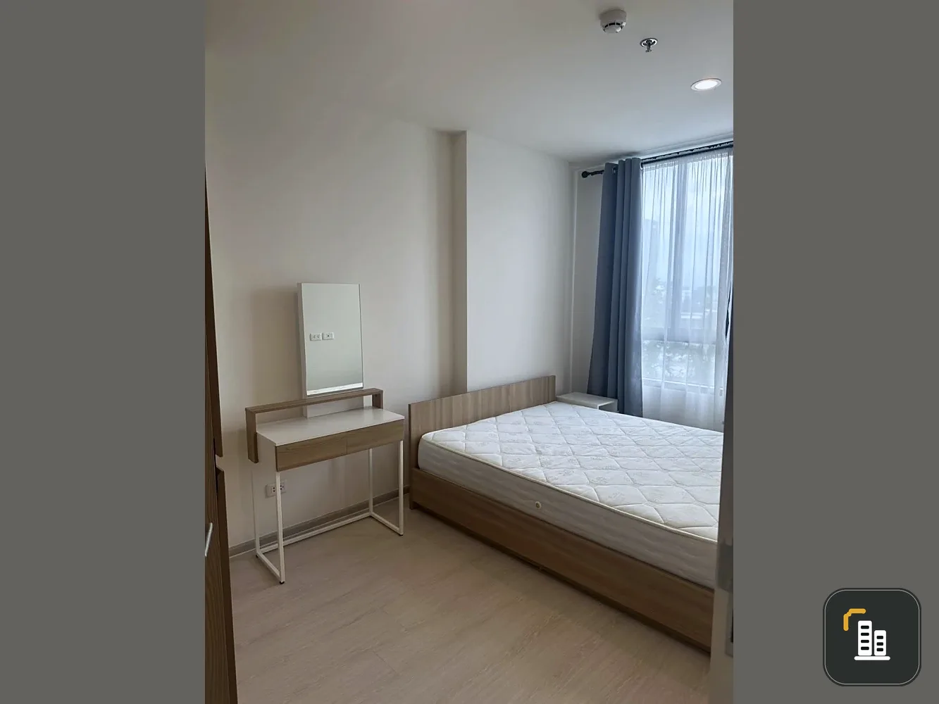 Condo for sale or rent: New Noble Chaengwattana. Ready to move in. Fully furnished. Come and reserve now. Don't miss out!