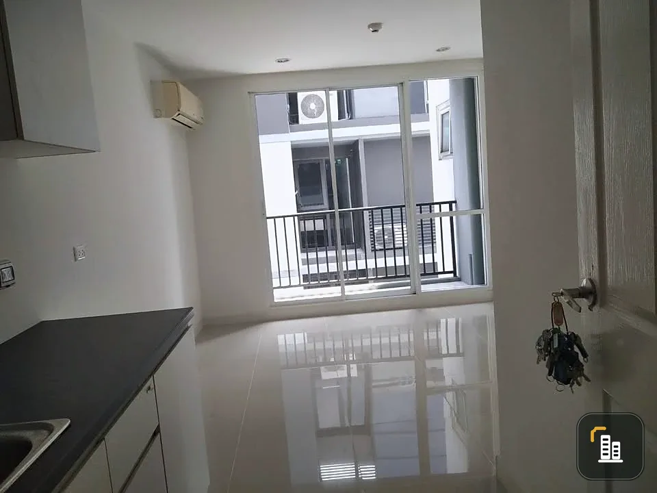 Condo for sale: Levo Ladprao 18 Phase 2, empty room, reasonable price. Come and reserve your spot today. Don't miss out!
