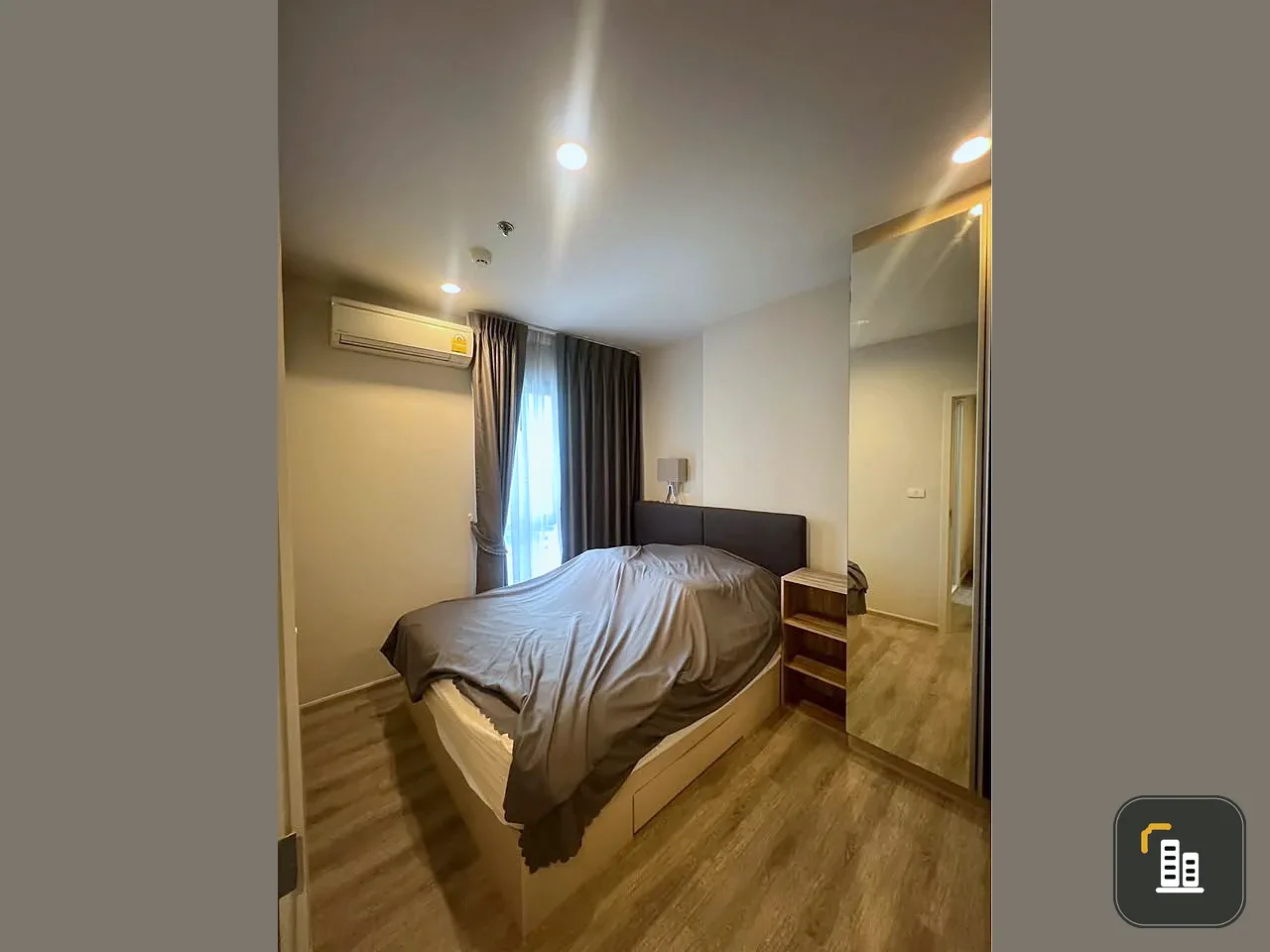 Condo for sale at Centric Ari Station, high floor, room location is above the swimming pool, this floor has few units, private, quiet, not crowded, bu
