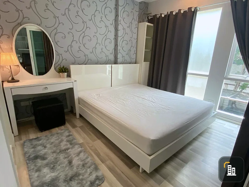 For sale: The Key Prachachuen, 2nd floor, nice room, comes with complete decorations. If interested, hurry and reserve now.