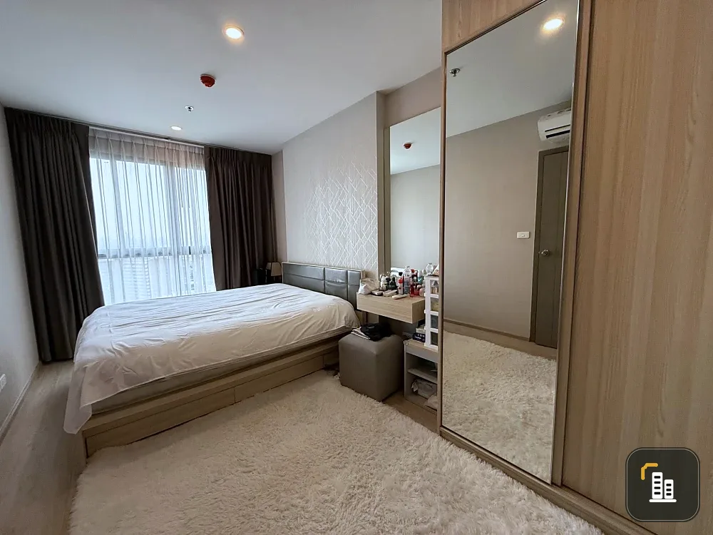 For sale: Ideo O2, a lovely room with a theme-controlled decor, plenty of usable space, comes fully furnished and equipped with amenities. Reserve now