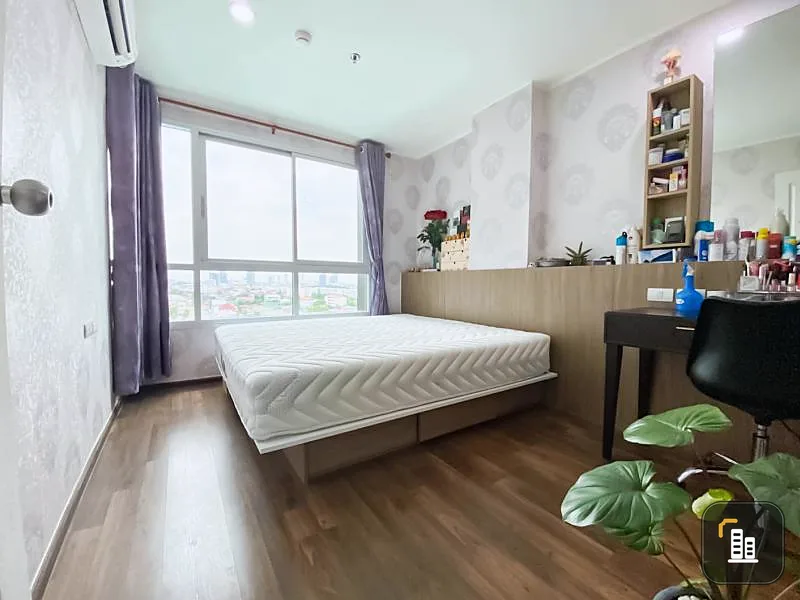 Quick sale U Delight Rachavibha, big room, wide bed, pool view, very good atmosphere, don't miss it.