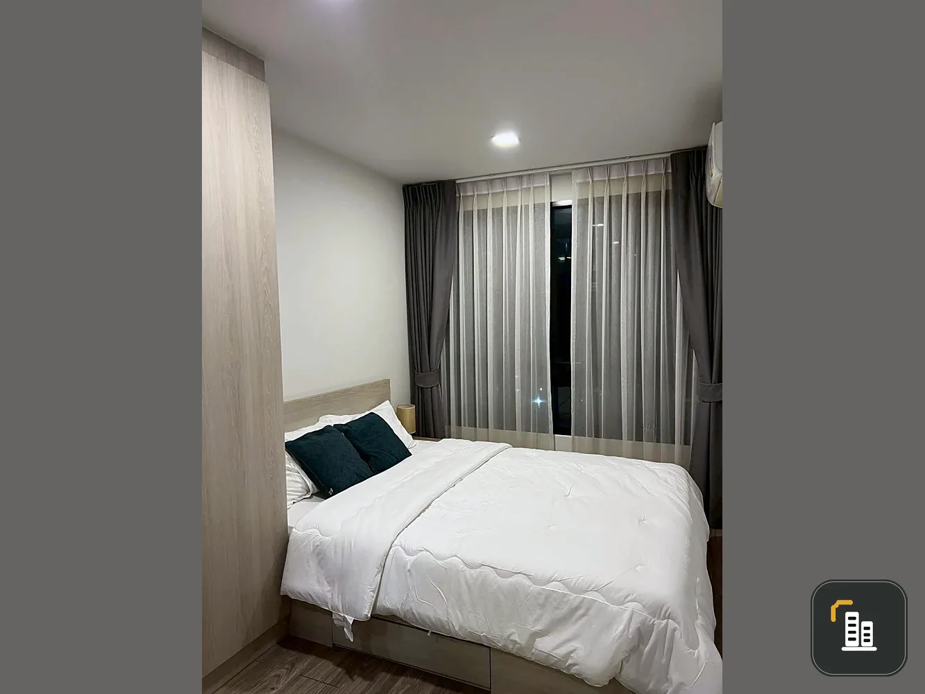 For rent condo The Collect Ratchada 32, nice room, fully furnished, appliances included, just bring your bags and move in.
