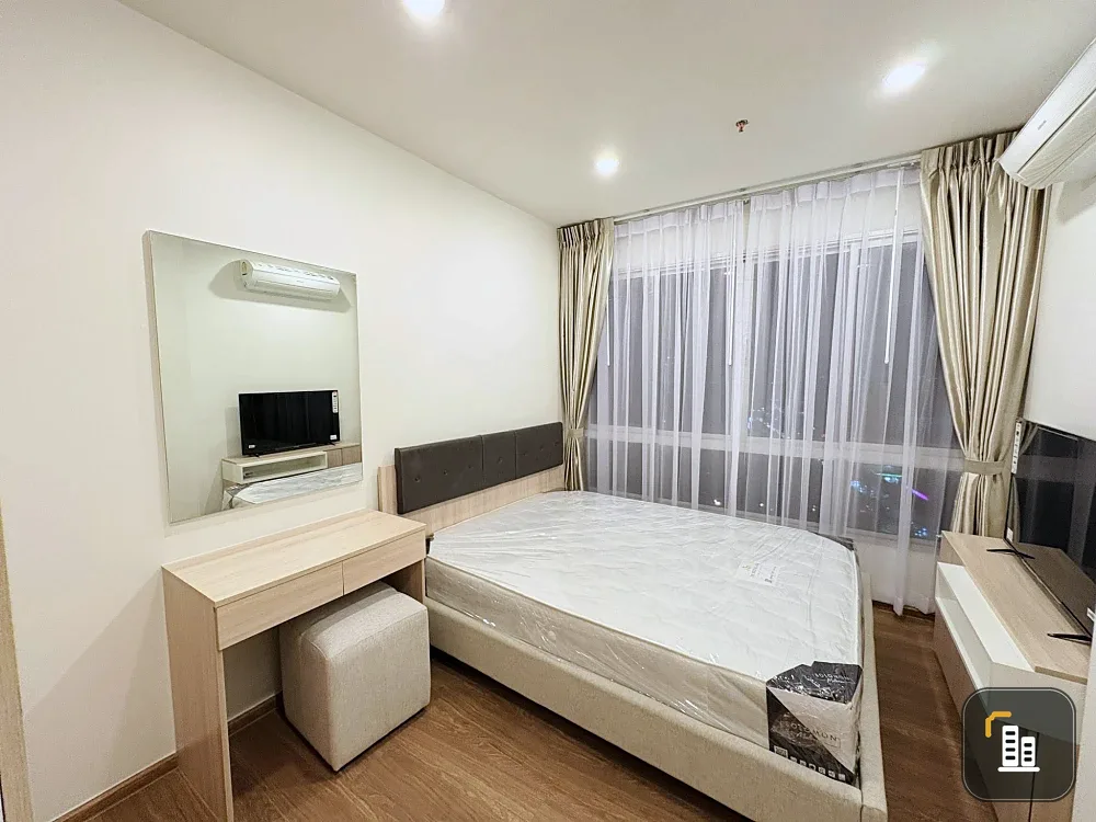 For rent: Prodigy Phetkasem 62, 25th floor, very high, swimming pool view, just bring your bags and move in.