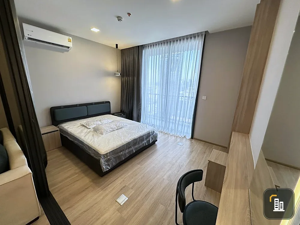 Condo for rent, XT Phayathai, ready to move in, fully equipped with amenities, just bring your belongings and move in. Don't miss out!