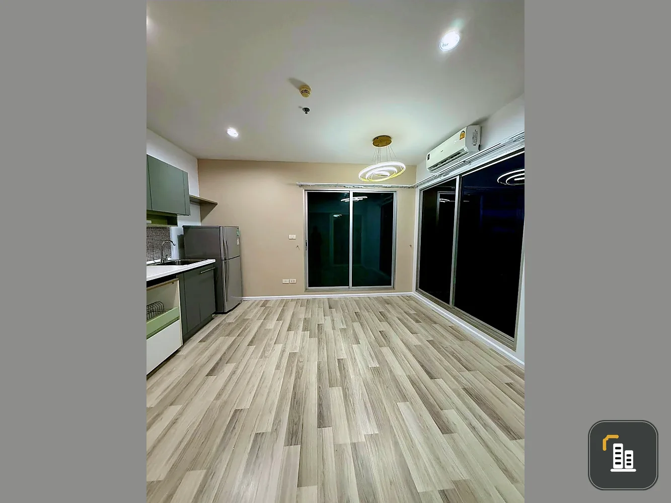 For sale: The Key Chaengwattana, empty room, high floor, spacious, comfortable, reserve now.