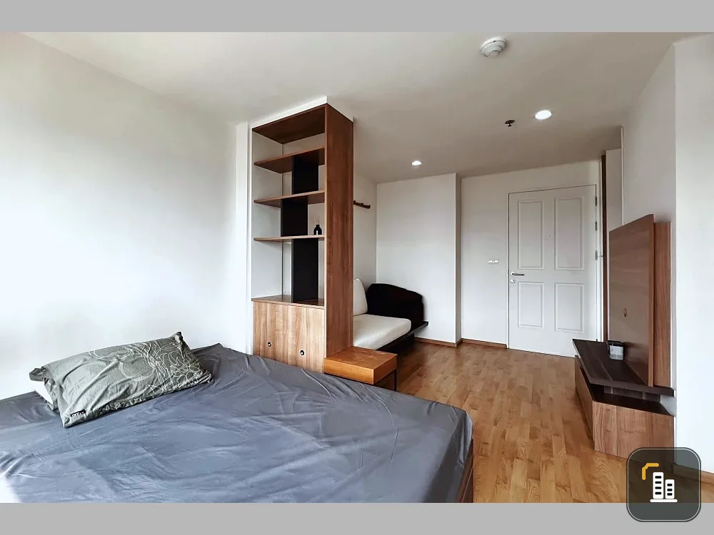For sale or rent: U DELIGHT RESIDENCE Pattanakran Thonglor. Comfortable room, good location, convenient transportation, fully furnished. Reserve now!