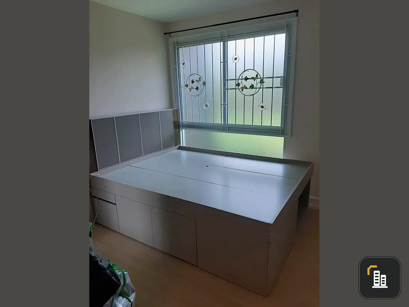 For sale: Metro Luxe Kaset, 1 bedroom, 1 bathroom, 1st floor, good location, convenient transportation, fully furnished, hurry and reserve now!