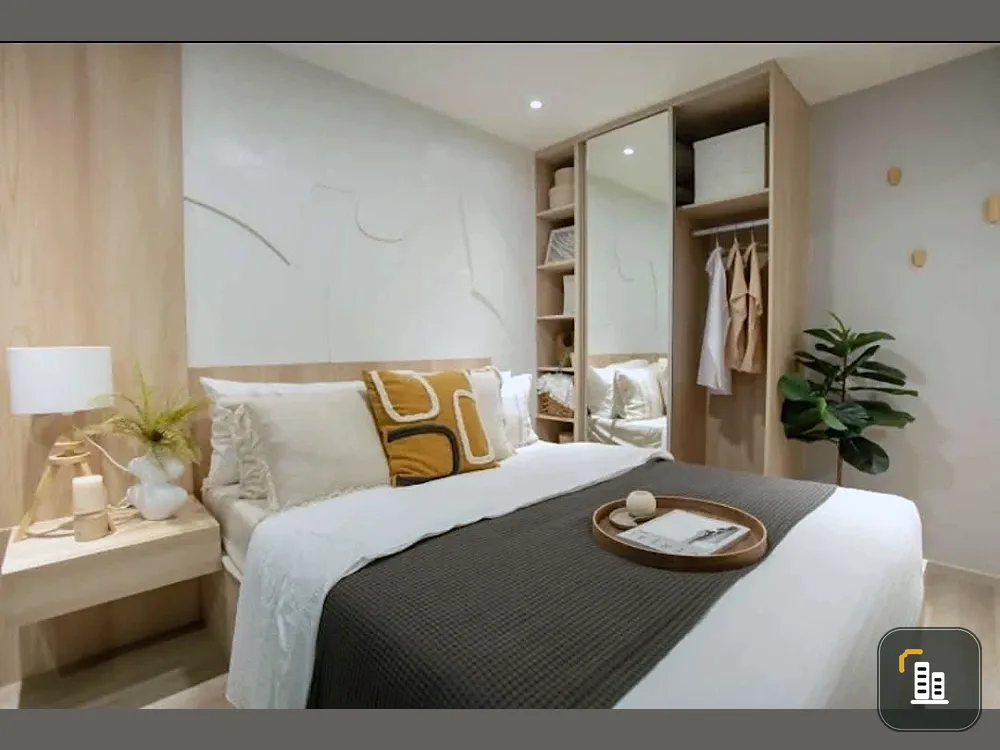 Selling down payment on BEAT Sukhumvit, 1 Bed Plus type, top floor of the condo, hurry and grab it now!