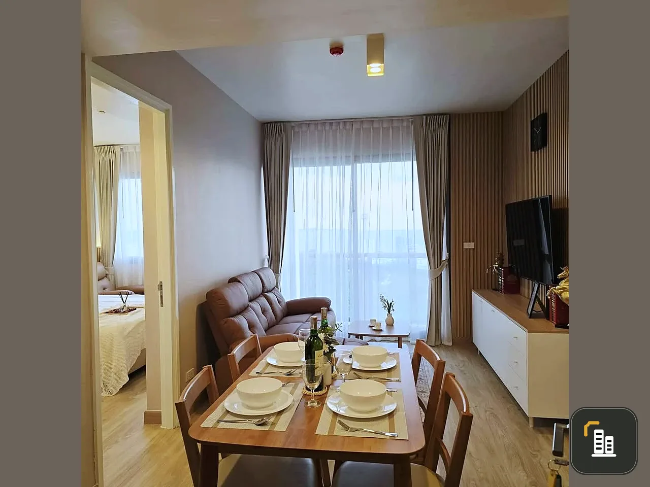 UNIXX SOUTH PATTAYA CONDO for sale, ready to move in, fully furnished, high floor, spacious, comfortable, reserve now.