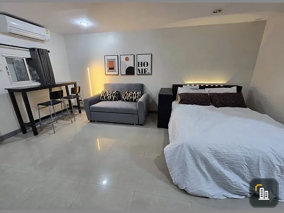 For sale: Regent Home 4 Sukhumvit 85, studio room, fully furnished, separate kitchen, ready to move in. Come and own it today!