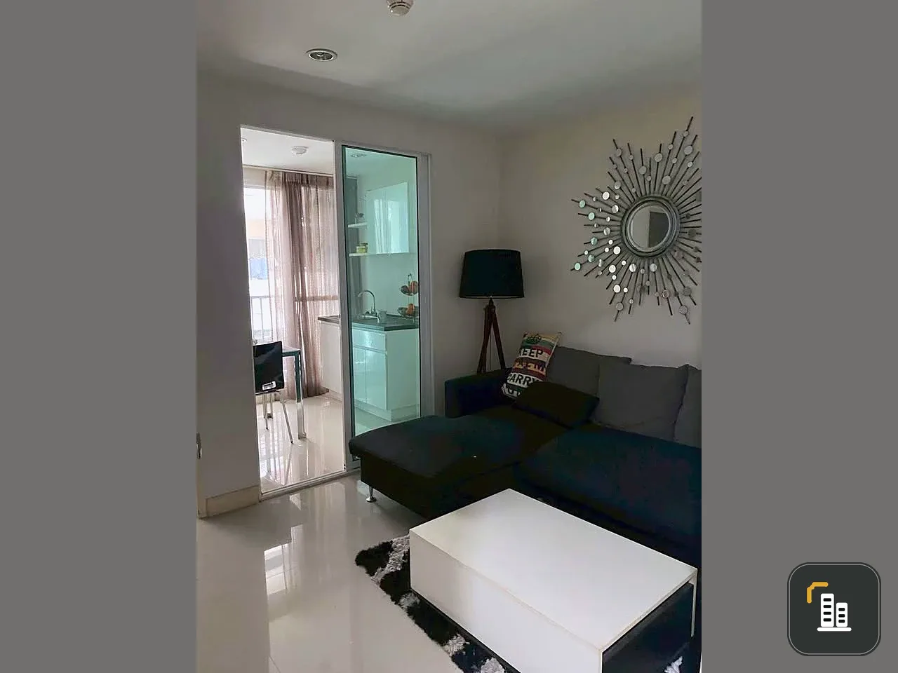 Levo Ladprao 18 for sale, free basic furniture, wallpaper included, move in now, don't delay.