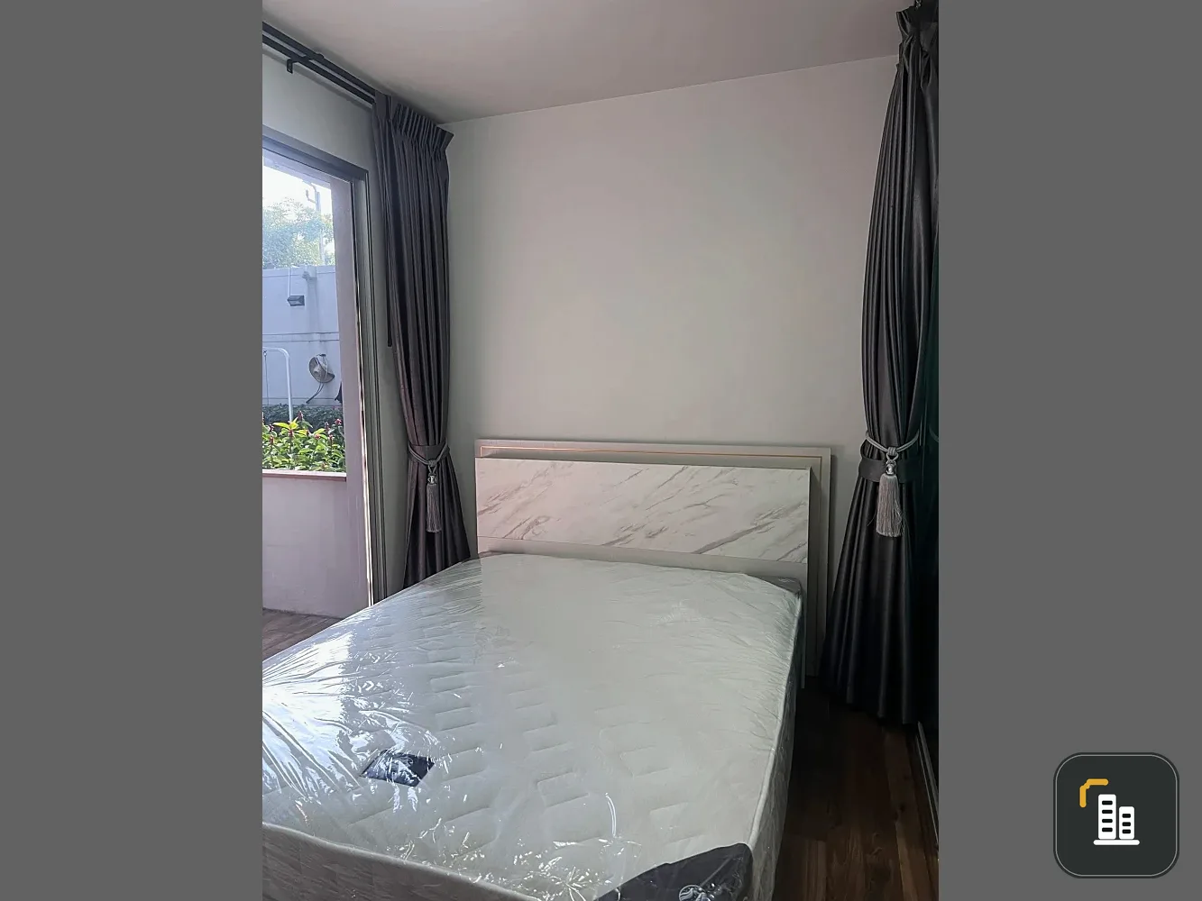 For sale: a Space ME Sukhumvit 77, a separate room, fully furnished, nice to live in, reserve now, hurry!