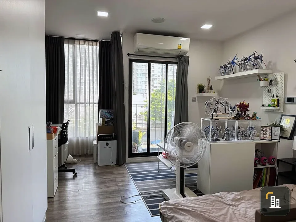 Urgent sale! Atmoz Condo, Chaengwattana, Studio room, 4th floor, available at an affordable price. Come and own it today!