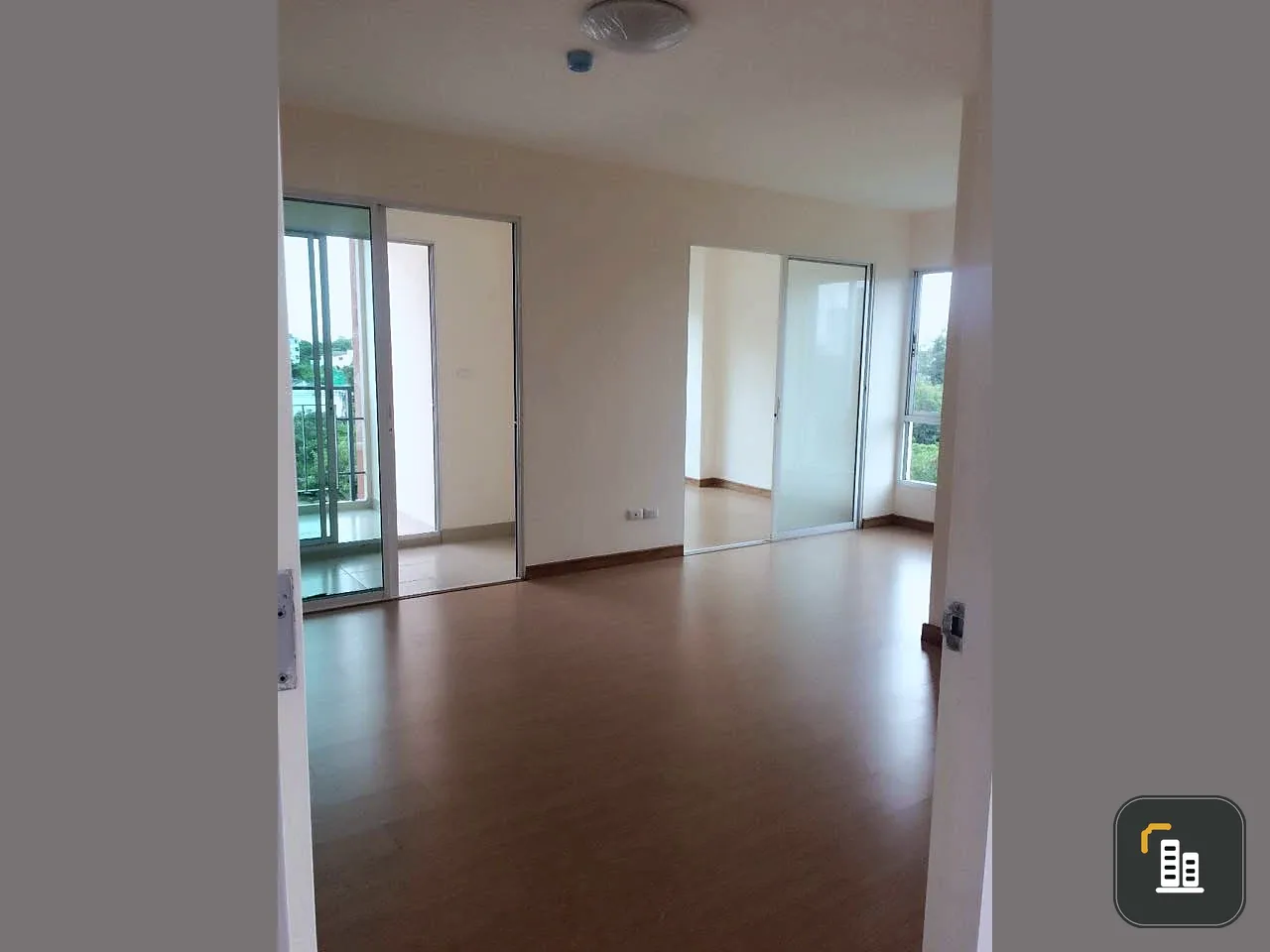 Saranville @ Happy Land for sale, empty room, 5th floor, lots of usable space, room decorating enthusiasts shouldn't miss out, reserve now!