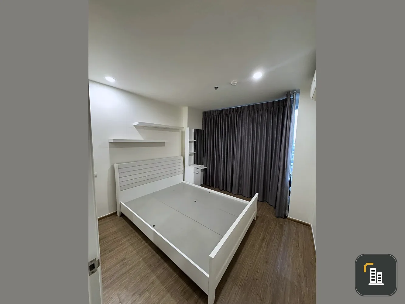 For sale: U Delight @ TalatPhlu Station, high floor, furnished, spacious room, reserve now.