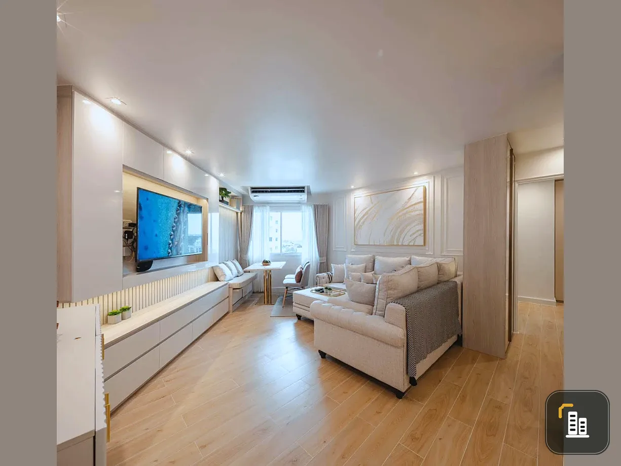 For sale or rent: Fortune Condo Town, 2 bedrooms, 2 bathrooms, with all electrical appliances in the picture. You can't miss this opportunity!
