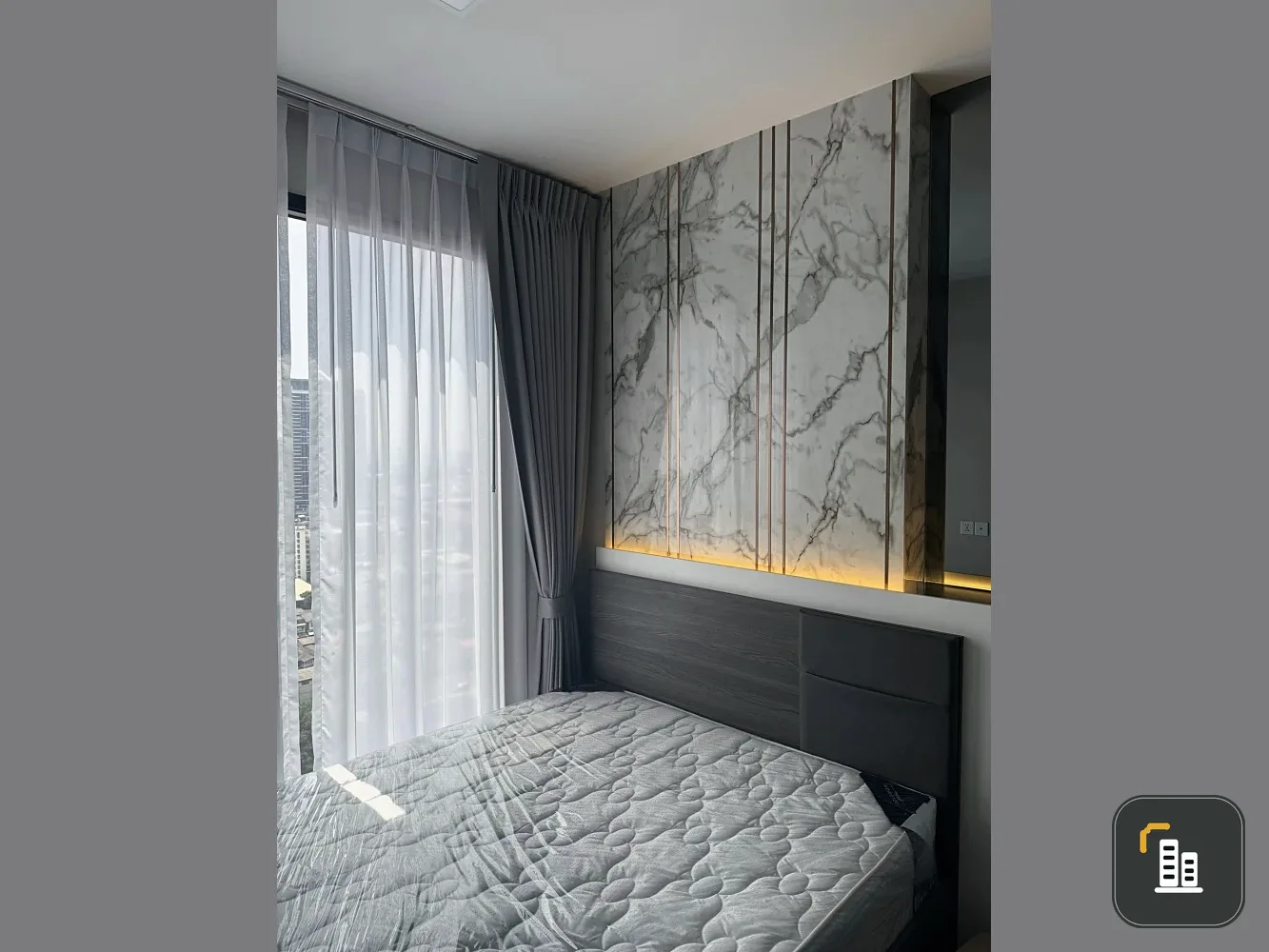 For sale or rent: The Privacy Taopoon Interchange condo, modern luxury style, ready to move in. Book now!