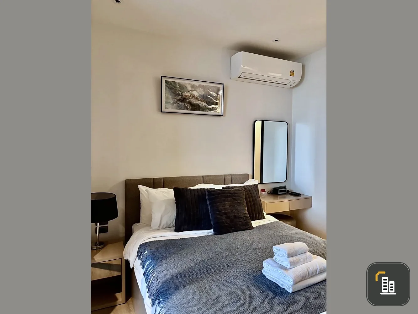 Condo for sale: EDGE Central - Pattaya, 26th floor, sea view, fireworks view, great price, come and own it today, don't delay!