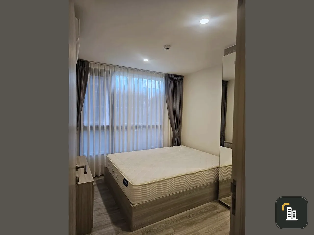 For sale: Origin Play Sri Udom Station, pet-friendly condo, 2nd floor, near the common area, cat-friendly, must-have!