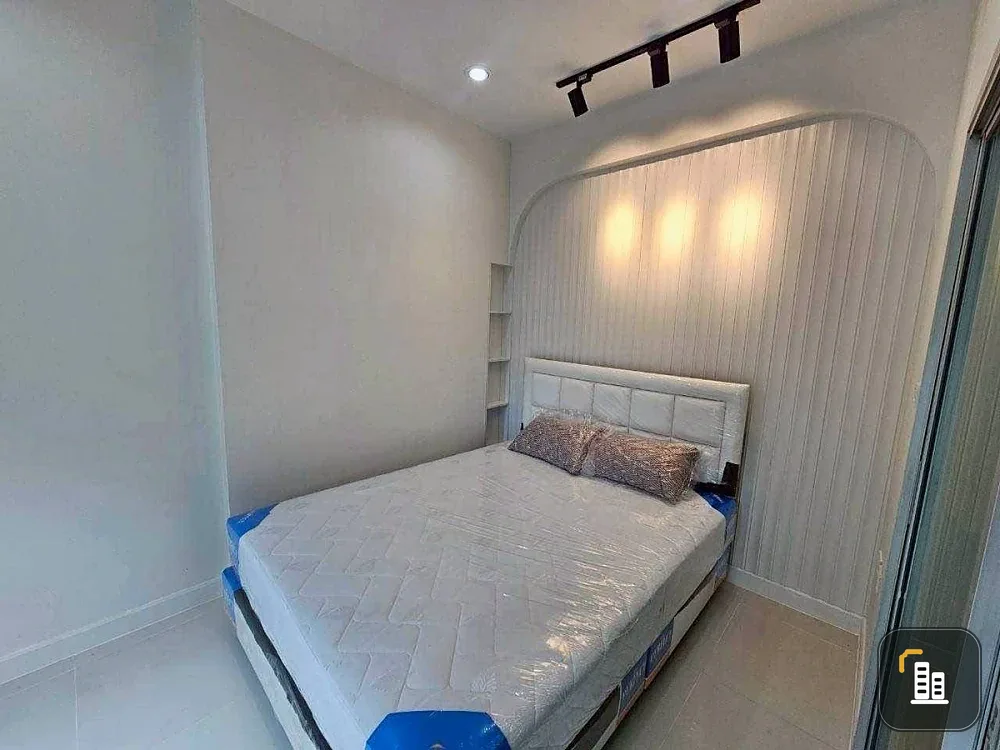 For sale: Origins Bangmod-Rama 2, 2 bedrooms, nice living space, comes with furniture and appliances. Reserve now!