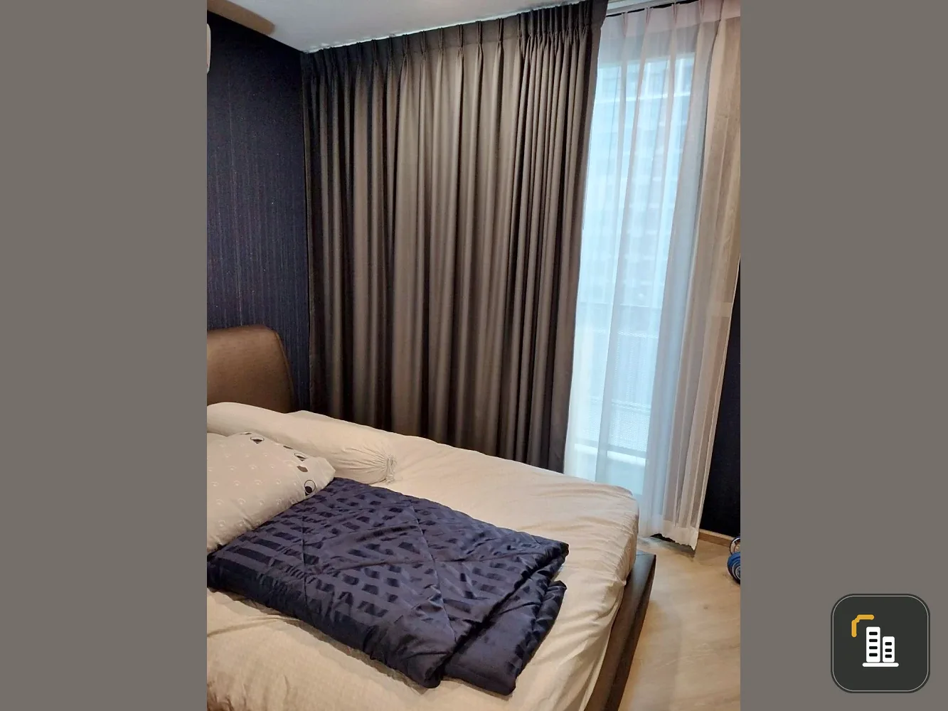 Condo for sale, The Base Streaming, new, elegant, looks good!!