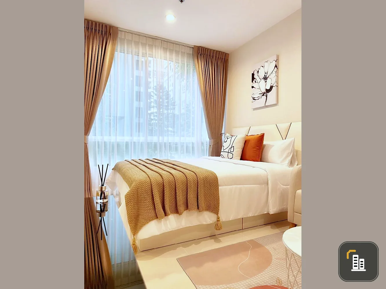 For rent: The Sky Sukhumvit. Fully furnished, beautifully decorated, ready to move in.