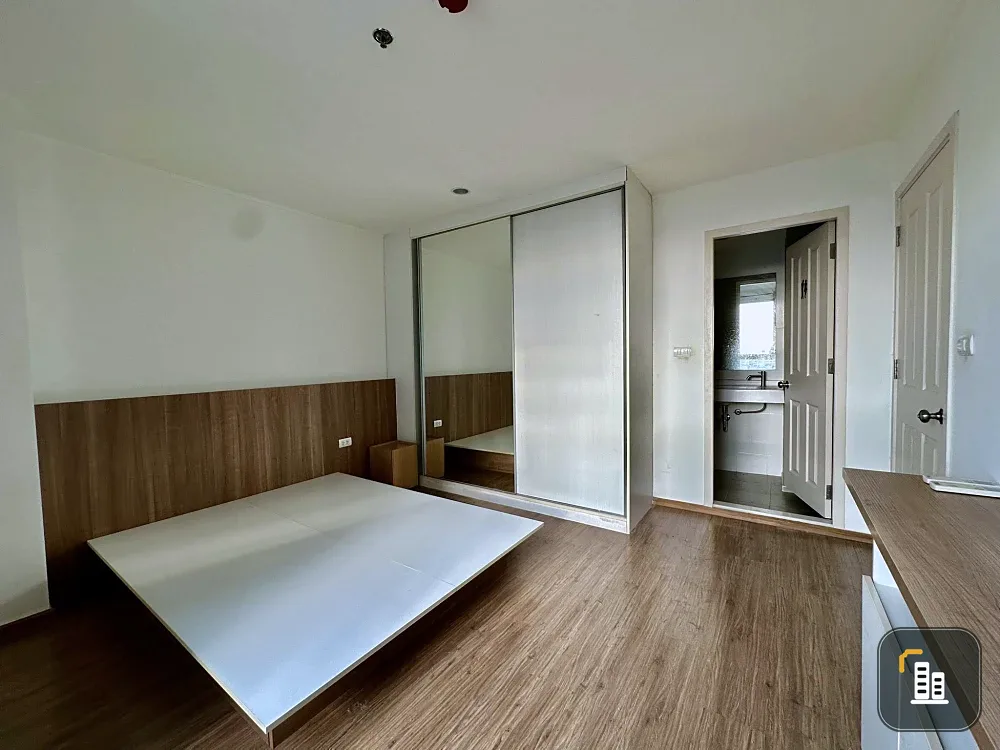 For sale: U Delight @ Bangson Station, ready to move in, fully furnished, spacious. Reserve now before it's too late!!