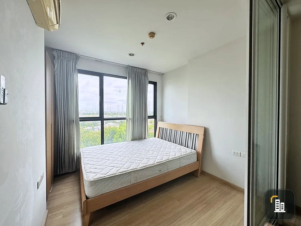 Condo for sale/rent at The Base Chaengwattana. Separate rooms, perfectly divided into zones. Great value. Come reserve now. Don't miss out!