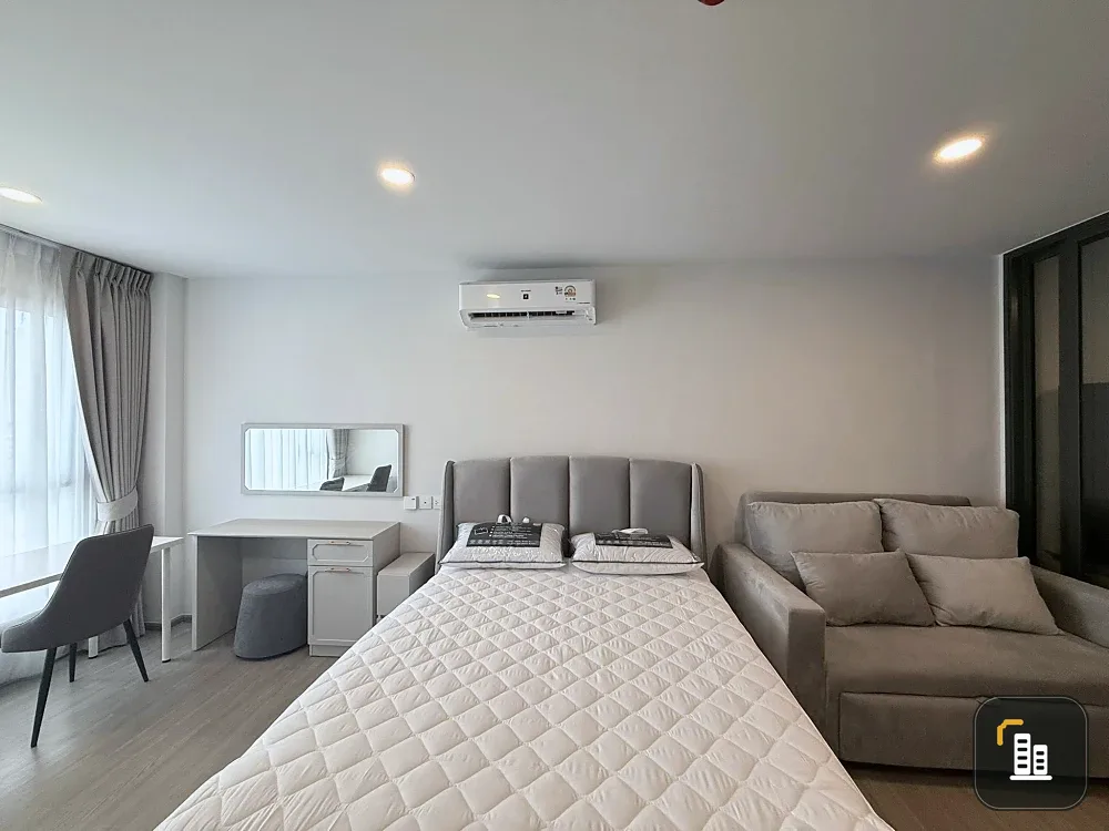 For rent: Aspire Sukhumvit - Rama 4, fully furnished, full electrical appliances, ready to move in.
