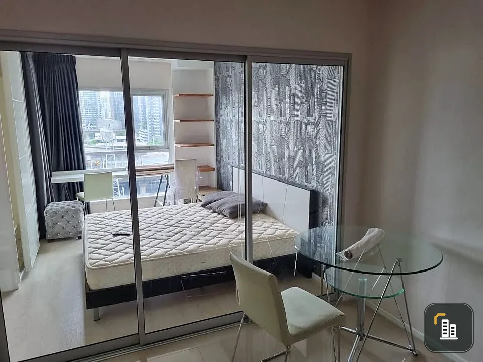 For rent: Aspire Rama 9, 10th floor, fully furnished, ready to move in. If interested, hurry and reserve now. Don't miss out!