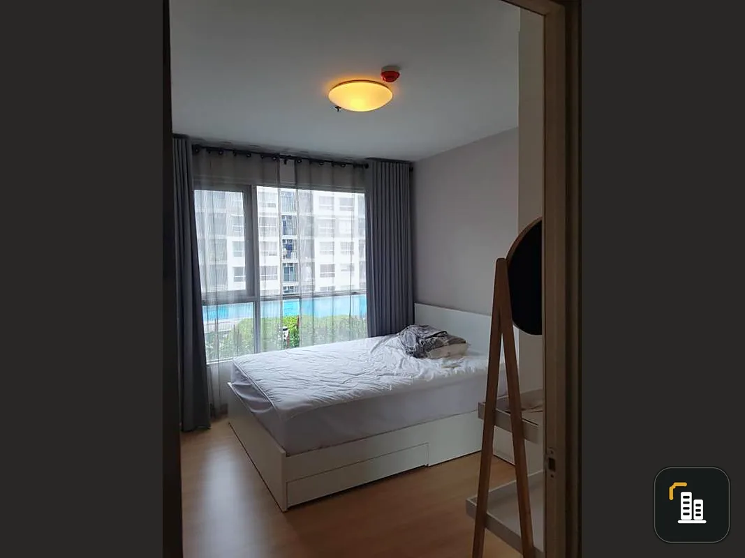 For rent Fuse Sense Bangkae, 3rd floor room, pool view. fully furnished Ready to move in. Don't miss it. Book now.