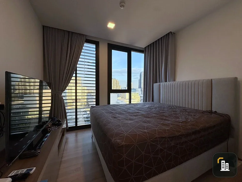 XT Phayathai for sale, corner unit, not crowded, lots of usable space, built-in furniture, full facilities, reserve now!