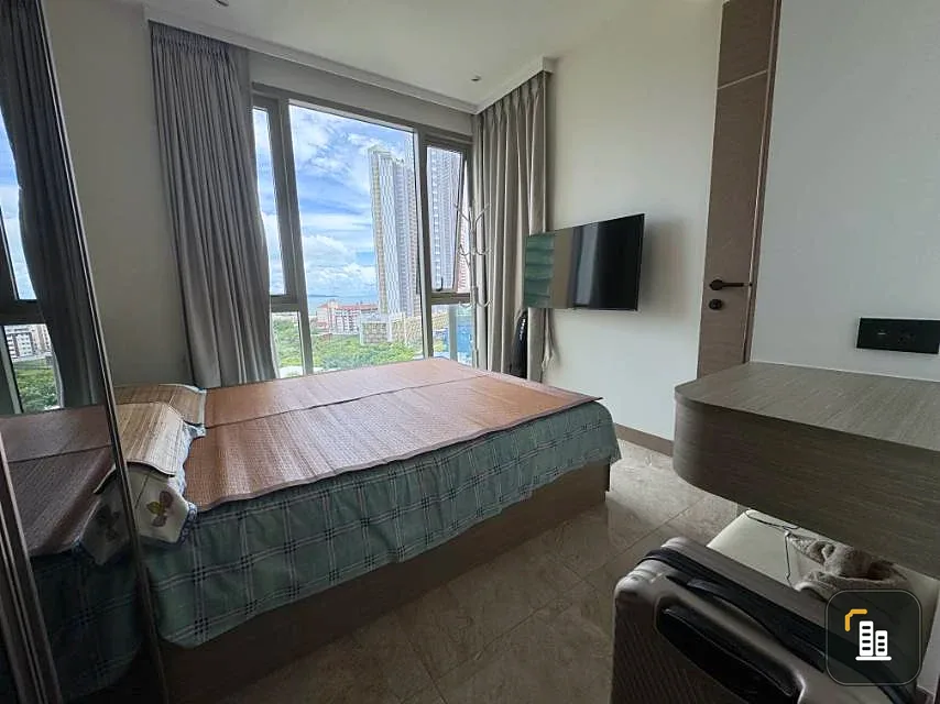 For sale: The Riviera Ocean Drive (Jomtien), 10th floor, sea view, Jomtien, fully furnished, stylishly decorated, interested, reserve now.