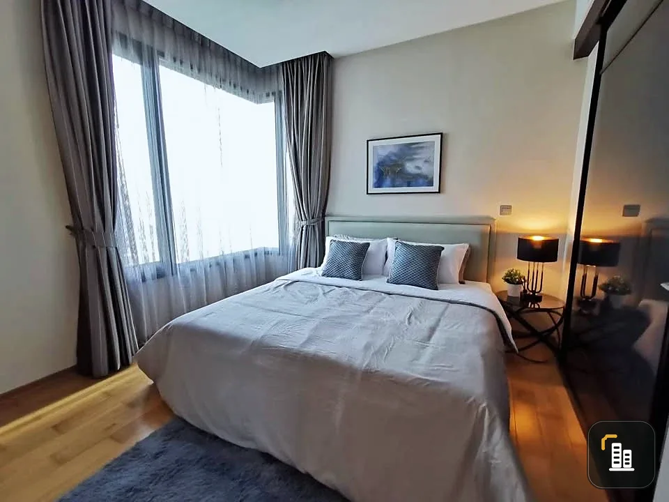 Keyne by Sansiri for sale, very high floor unit, 2 bedrooms, 2 bathrooms, fully furnished, don't delay.